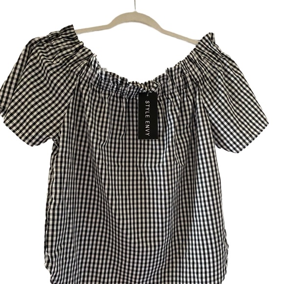 Style Envy Tops - Style Envy Black and White Puff Sleeve Blouse